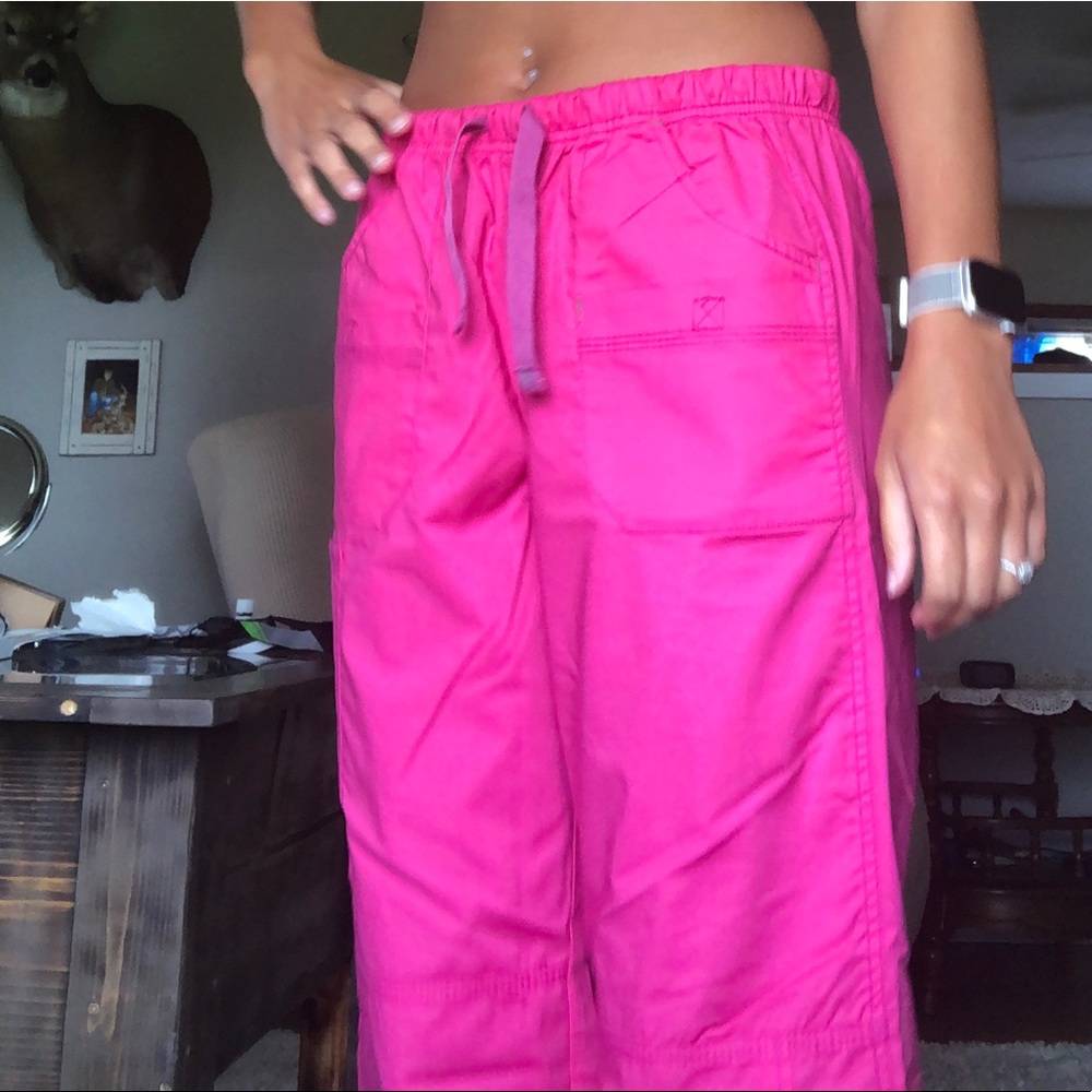 Scrub pants